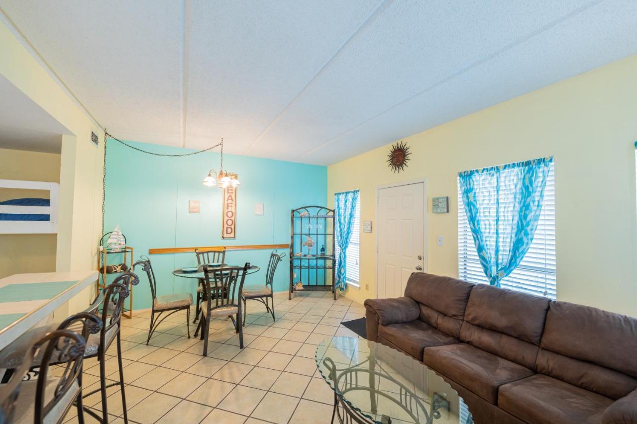 Affordable Spi Family Condo - Walking Distance To The Beach, Sleeps 6, Third Floor, 2025 Traveler Award South Padre Island Exterior foto