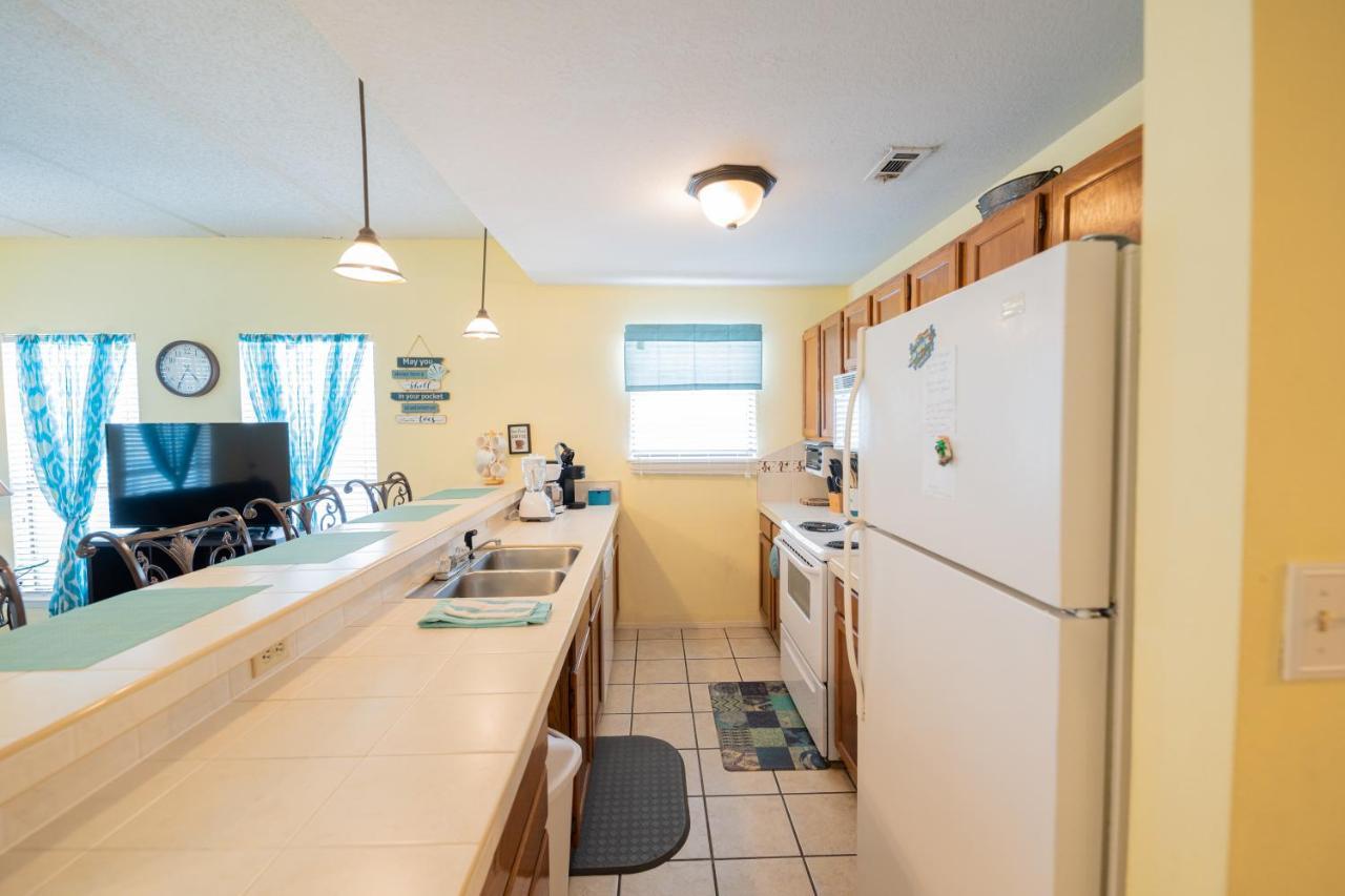 Affordable Spi Family Condo - Walking Distance To The Beach, Sleeps 6, Third Floor, 2025 Traveler Award South Padre Island Exterior foto